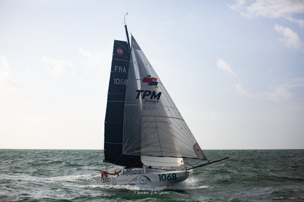 Groupe TPM sur la mini-transat 2023 avec Frérots Sailing 